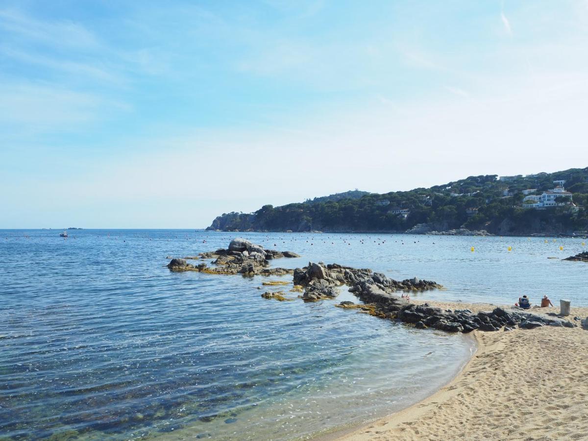 Apartament Amb Piscina I Aparcament - Baixos Amb Jardinet 칼레냐 데 팔라푸르헬 외부 사진