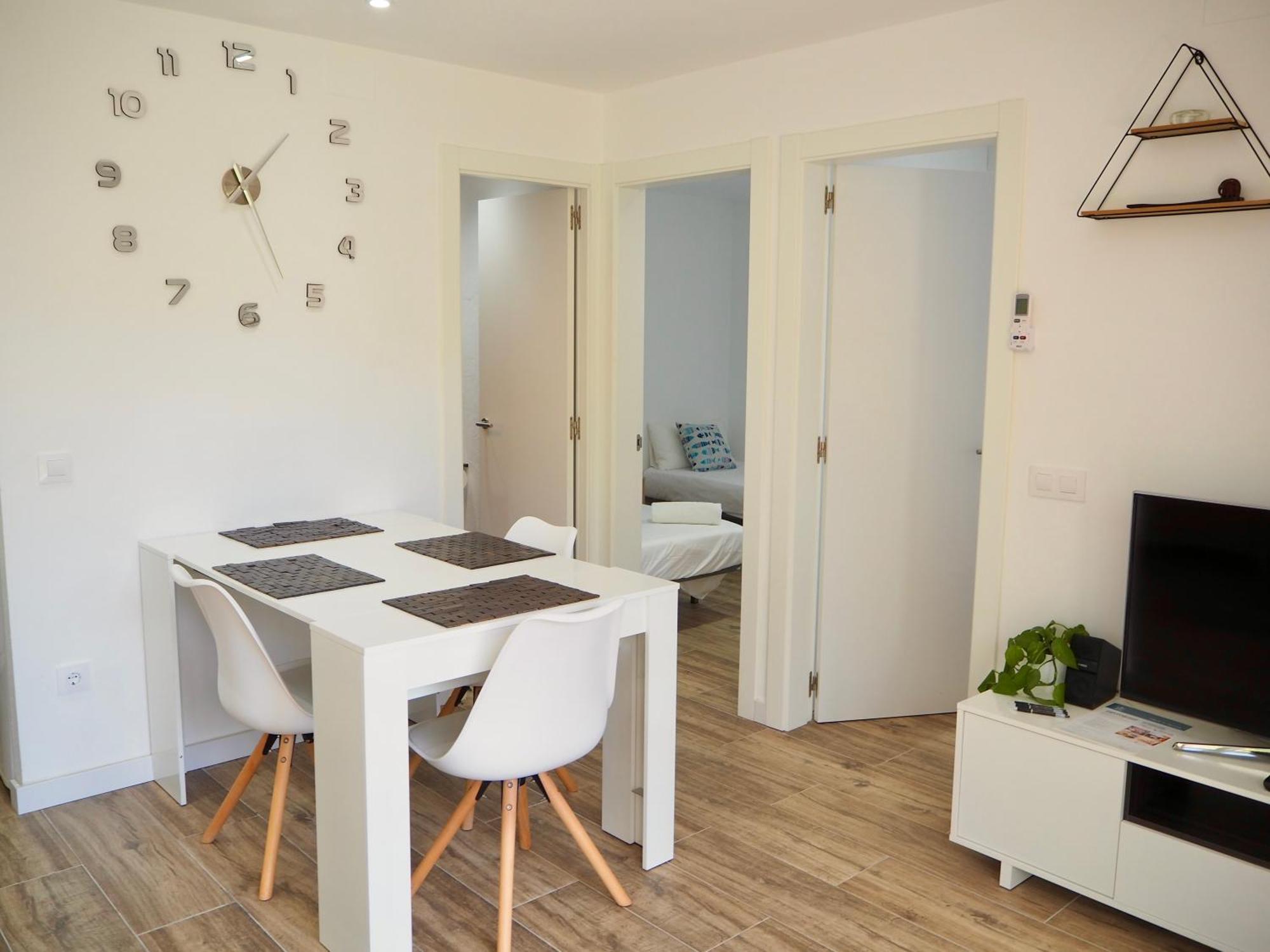 Apartament Amb Piscina I Aparcament - Baixos Amb Jardinet 칼레냐 데 팔라푸르헬 외부 사진