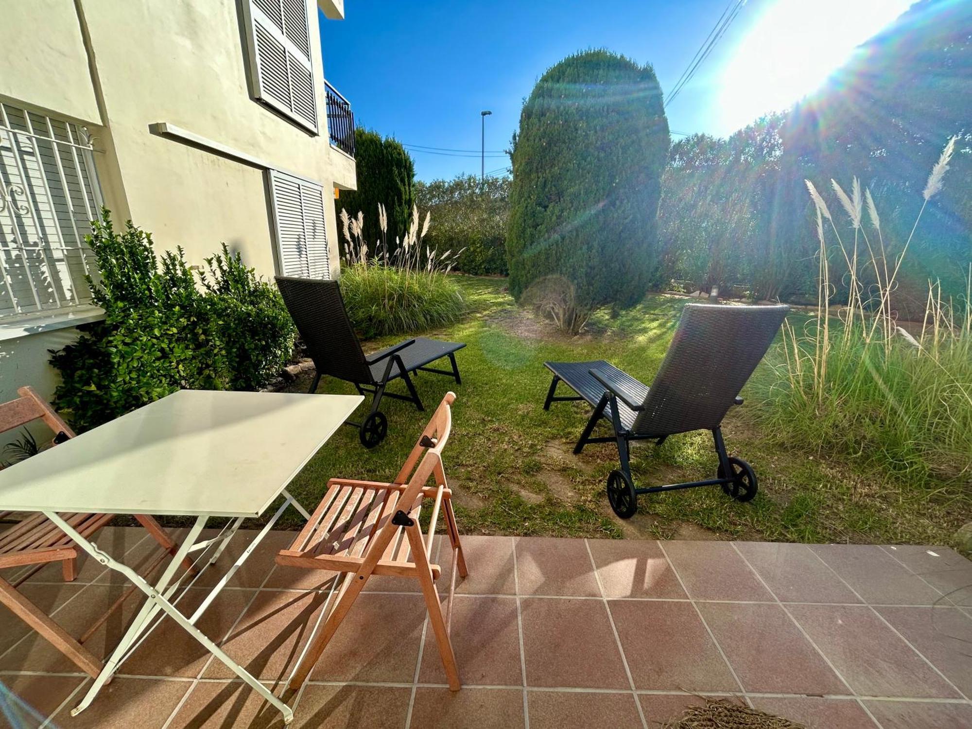 Apartament Amb Piscina I Aparcament - Baixos Amb Jardinet 칼레냐 데 팔라푸르헬 외부 사진
